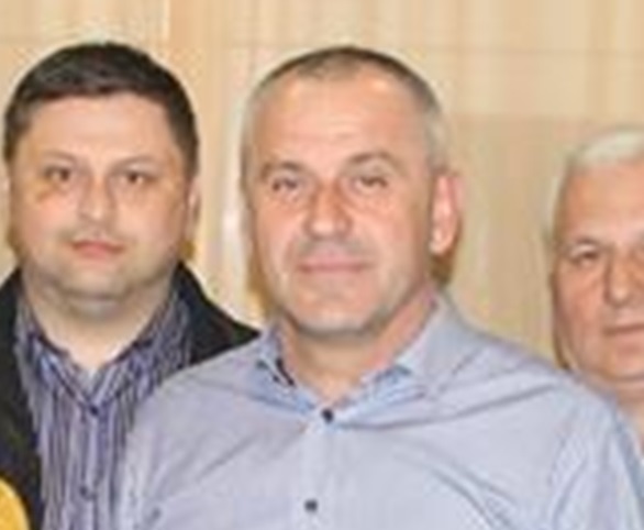 Copreședintele PNL Apahida, Călin Păcurar nu a CĂZUT în plasa întinsă de către PSD. Păcurar vrea să candideze pentru postul de viceprimar al comunei&nbsp;Apahida