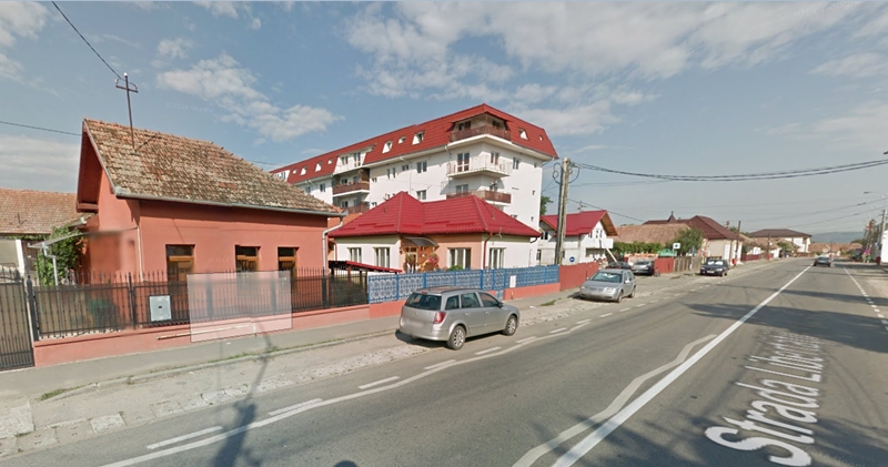 Locuitorii din Apahida îi cer prefectului de Cluj să intervină în problema construirii blocurilor între case. Prefectul se face că nu vede ilegalitatea și nu a răspuns până în&nbsp;prezent!