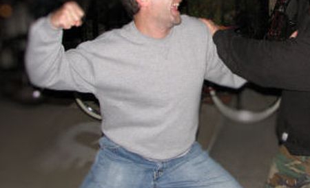 EXCLUSIV Polițiștii clujeni l-au reținut pe agresorul elevului de 16 ani din Apahida dar procurorii l-au plasat sub control judiciar. Adică liber ca pasărea&nbsp;cerului!