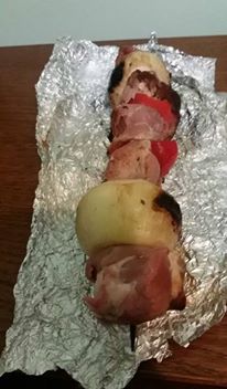 Carne crudă la Zilele comunei Apahida! Oamenii se plâng de proasta organizare