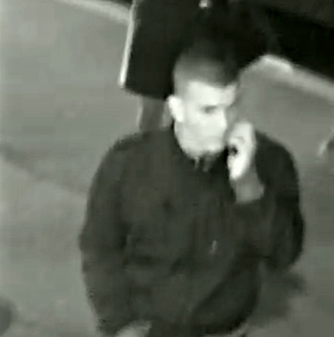 Bătăușii din Mărăști sunt căutați de Poliție! Imagini clare cu agresorul. Dacă îl cunoașteți sunați la 112!&nbsp;VIDEO