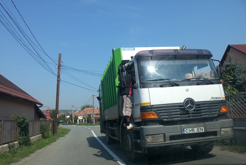 Ședința Consiliului Local Apahida anulată cu scandal. Primarul Fati vrea o majorare substanțială a taxei de salubritate