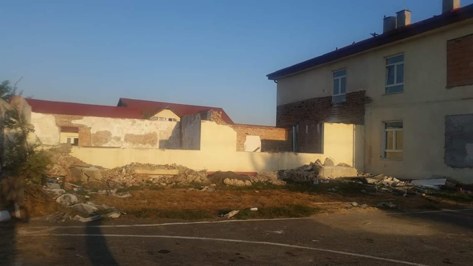 Școala din Sânnicoară va fi modernizată în următoarea perioadă. Va avea aer condiționat!