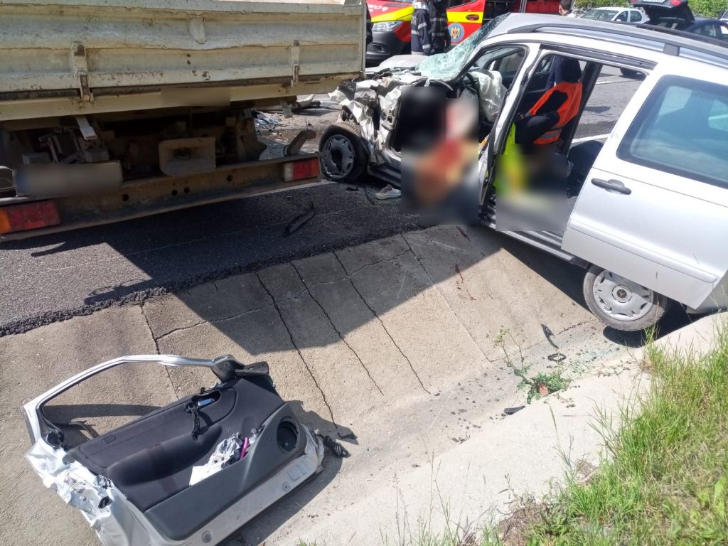 Accident cu un mort pe centura de la Apahida! Medicii nu au mai putut face nimic pentru&nbsp;șofer!