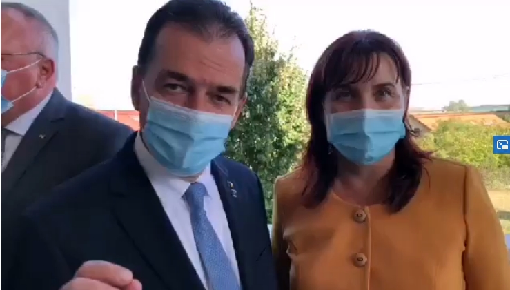 Guvernul și PNL refuză să majoreze pensiile. Ligia Pop, candidatul PNL Apahida era de față dar nu a zis&nbsp;nimic!